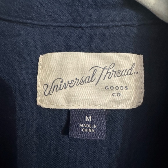 Universal Thread Button-Up Shirt - Picture 4 of 4
